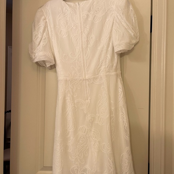 Lilly Pulitzer Jasleen Romper - Picture 3 of 4